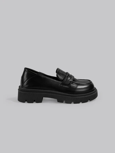 DareSee 2024新款女式厚底鞋，英伦风黑色玛丽珍一脚蹬乐福鞋，适合音乐节、Y2KFest、返校季、秋季、圣诞节、冬季等场合，是理想的圣诞礼物之选。