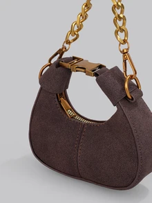 DareSee 1个咖啡棕色PU皮革优雅简约复古绗缝链条装饰拉链新月形斜挎包，适合女性秋冬季出行、通勤、购物，可装手机、口红、钥匙、纸巾等，时尚配饰，适合音乐节、Y2K、返校季、秋季、圣诞节、冬季等场合，是理想的圣诞礼物之选。