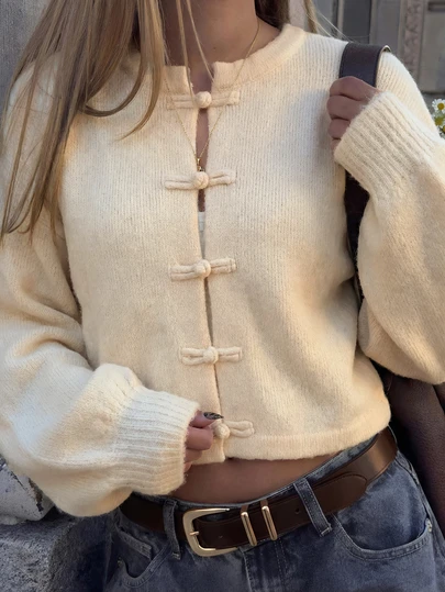 Casual Commute Apricot Heart Knot Loose Knit Cardigan, Women's Chinese Style Versatile Sweater Jacket, Suitable For Valentine's Day, Halloween, Christmas, And Work Occasions