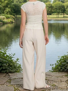 Rikumo 女士提花船领插肩袖衬衫，适合春夏穿着 - 杏色 - 查看 2