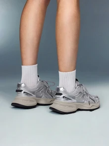 DareSee Women's Sneakers Silver Chunky Sneakers, 2025 Spring New Fashionable Lightweight Thick Sole Versatile Increase Height Mesh Breathable Casual Sports Shoes, Music-Fest Y2KFest Autumn Winter Gifts