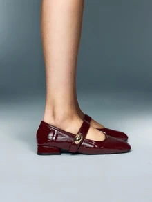 DareSee Zapatos planos de tipo Mary Jane negros de talla grande, tacón bajo, correa de tobillo, zapatos planos de trabajo de moda minimalista, versátiles, colegiales, con decoración metálica, regalos para festivales de música y Y2K en otoño e invierno - Burdeos - Ver 2