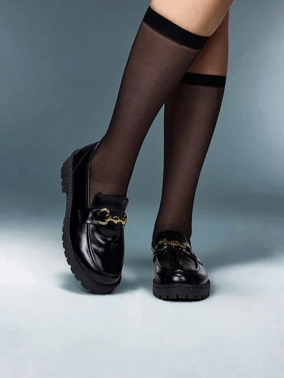 DareSee 女士金属装饰乐福鞋，学院风户外厚底鞋，适合音乐节、Y2K 节、返校季、秋季、圣诞节、冬季等各种场合，也是圣诞礼物的理想之选。