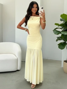 Đầm voan mỏng nhẹ, thanh lịch, thời trang, gợi cảm với thiết kế bất đối xứng. - Màu vàng - Xem 2