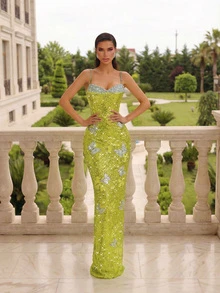 Elegant Green Sequined Evening Gown Dress With Intricate Butterfly-Shaped Embellishments Ideal For Valentine's Day, New Year's Eve, Carnival, Singles Parties - Green - View 1