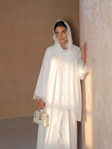 女士睡袍套装，蕾丝边开襟睡袍搭配无袖连衣裙和雪纺头巾 - 轻盈、优雅、透气，适合春夏穿着，白色优雅派对连衣裙 - 白色 - 查看 4