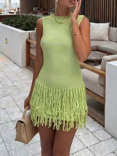 Summer Women's Elegant Vintage Green Fringe Knit Dress Round-Neck Sleeveless Tank Dress Perfect For Holiday Dates, Afternoon Tea, Wedding Season, Beach Strolls, City Road Trips, Bohemian Getaways, Music Festivals, And Parties