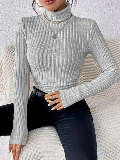 大码女式休闲高领纯色长袖罗纹针织T恤，舒适弹力面料，适合日常穿着