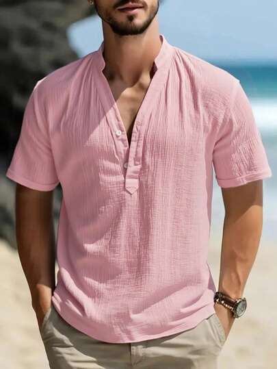 1 Adet Erkek Hawaii Gömleği, Yaz Plaj Kıyafeti | Bu Erkek Tişörtü, tatil ve günlük giyim için çok uygun, hem Hawaii plaj tatili hem de günlük kullanım için ideal bir tarza sahiptir. Ayrıca tatil hediyesi olarak da çok uygundur. Erkek Tatil Günlük Düz Renk Kısa Kollu Gömlek, Erkek Kısa Kollu Tişört
