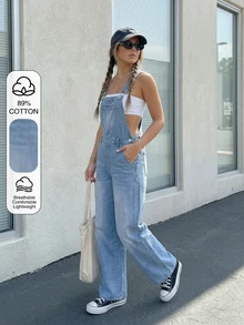女士休闲水洗宽松牛仔背带裤，阔腿款式，带可调节肩带和口袋，适合春夏季节、假日、节日、假期、情人节派对等场合穿着。