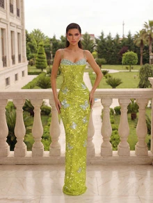 Elegant Green Sequined Evening Gown Dress With Intricate Butterfly-Shaped Embellishments Ideal For Valentine's Day, New Year's Eve, Carnival, Singles Parties - Green - View 2