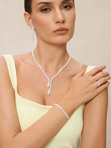 Etoivie 1套白色鑽石新娘珠寶套裝，西式水晶珠寶套裝，適用於派對 - 銀色 - 查看 1