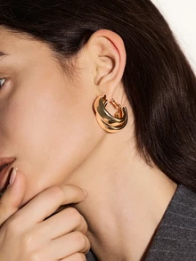 NobleVue 1pair European And American Fashionable Gold-Plated C Design Earrings Suitable For Daily Wear By Women - Yellow Gold - View 4