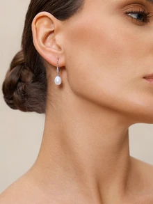 Etoivie A Stylish, Elegant, And Simple S925 Sterling Silver Natural Pearl And Inlaid Hook Earring, 8-9mm, Suitable For Women, Weddings, Brides, Bridesmaids, Daily Wear, Festivities, Ear Lobe, Anti-Allergic, Hand-Set Micro-Inlaid Design, Fashionable, Elegant, Minimalistic, Versatile For Work And Parties Alike. Holiday - earrings - View 4