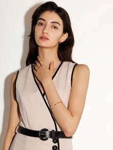 NobleVue 扭結設計開口手鐲 - 金黃色 - 查看 3