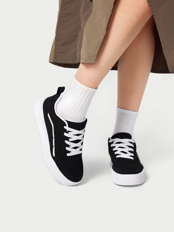 DareSee Women's Low-Top Sneakers, Casual Shoes, Athletic Shoes, Student Shoes, Fashionable Contrast Color Lace-Up Design, Ultra-Light EVA Sole, Breathable & Soft, Suitable For All Seasons, Autumn/Winter