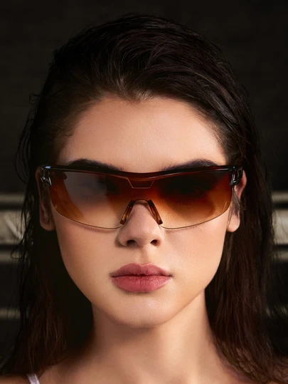 DareSee 2pcs Plastic Wrap-Around One-Piece Ombre Lens Women Glasses Combination For Outdoor Casual Activities Riding Musical Festival Accessories For Summer Beach Vacation,Outdoor,Travel Preppy Style For Back To School