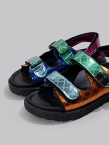 DareSee 2025 Summer New Candy Color Thick Sole Hook And Loop Beach Sandals, Outdoor Wear Music Fest Halloween - Green - View 5