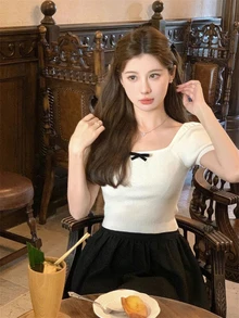 优雅返校甜美时尚焕新泡泡袖方领短袖T恤女夏季新款性感短款蝴蝶结上衣 - 杏色 - 查看 2
