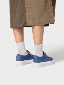 DareSee 2023新款大尺碼女士秋季韓版純色輕便圓頭低幫厚底系帶休閒運動鞋 - 藍色 - 查看 3