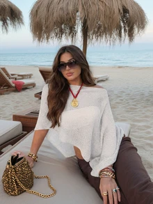 新款春夏女士白色轻薄不对称肩针织罩衫，针织面料，质感面料，度假风，宽松垂坠，显瘦，适合度假穿着，波西米亚风，性感，女士夏季 - 白色 - 查看 3