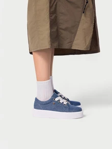 DareSee 2023新款大尺碼女士秋季韓版純色輕便圓頭低幫厚底系帶休閒運動鞋 - 藍色 - 查看 2