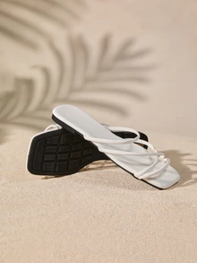Tropiscape 女士方头交叉绑带平底凉鞋，简约设计，适合夏季海滩穿着，秋季圣诞节冬季圣诞节礼物 - 白色 - 查看 5