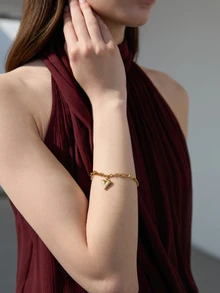 CHICVUE Heart Shaped Pendant Bracelet Valentines,Mom,Mother,Mother's Day,Gift - Yellow Gold - View 3