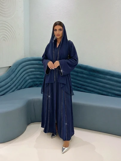 1 set enfärgad sidodekor med strass, elegant morgonrock i mellanösternstil + huvudduk, lämplig för exklusiva sociala sammankomster inomhus, höst/vinter