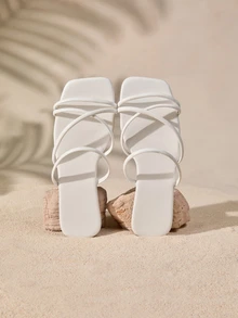 Tropiscape 女士方头交叉绑带平底凉鞋，简约设计，适合夏季海滩穿着，秋季圣诞节冬季圣诞节礼物 - 白色 - 查看 1