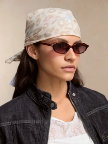 Tropiscape 1pc New Vintage Oval Small Frame Fashion Eyeglasses For Women, Stylish High-End Casual Street Photography Glasses Basics Fall Winter Women Outfits Clothes Business Casual Gifts Beach Accessories For Women Fashion Glasses Shades Beach Autumn Winter Gifts - Leopard Frame Tea - View 3