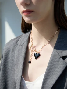 CHICVUE 1pc Fashionable 3D Zinc Alloy Coated Drum Surface Red Heart & Gold Teardrop Pendant Necklace - Black - View 5