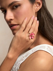 Tropiscape 1pc Fashionable Retro Versatile Beach Vacation Dopamine Handmade Tie Dye Pink Plumeria Ring For Women - Pink - View 3