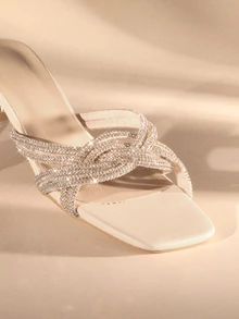 Etoivie Wanita Dekorasi Berlian Imitasi Piramida Bertumit Mule Sandal Glamor Pesta Bertumit Sandal - Aprikot - View 5