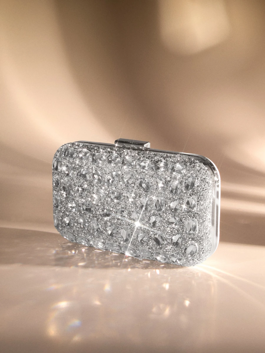 Luxury Silver Rhinestone Embellished Evening Clutch, Featuring Irregularly Shaped Large Crystals Randomly Distributed, Square, Shiny, Versatile, Made Of Textured Acrylic Material, Detachable Chain Strap And Crystal Clasp, Elegant And Sophisticated, Suitable For Parties And Gatherings. Wedding Wedding - Silver - View 1