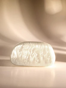 Etoivie 新款歐美女款不對稱壓克力方盒手提包，獨特貝殼造型經典圓形手拿包，時尚婚禮/派對包，優雅貝殼包，適合派對、婚禮、晚餐與宴會，搭配婚紗、正式服裝、舞會禮服、生日穿搭與女性派對服飾，派對包，適合派對、婚禮、舞會、晚餐/宴會，搭配節日派對洋裝、晚禮服與亮片洋裝，女士優雅婚禮萬聖節包 - 香檳色 - 查看 5