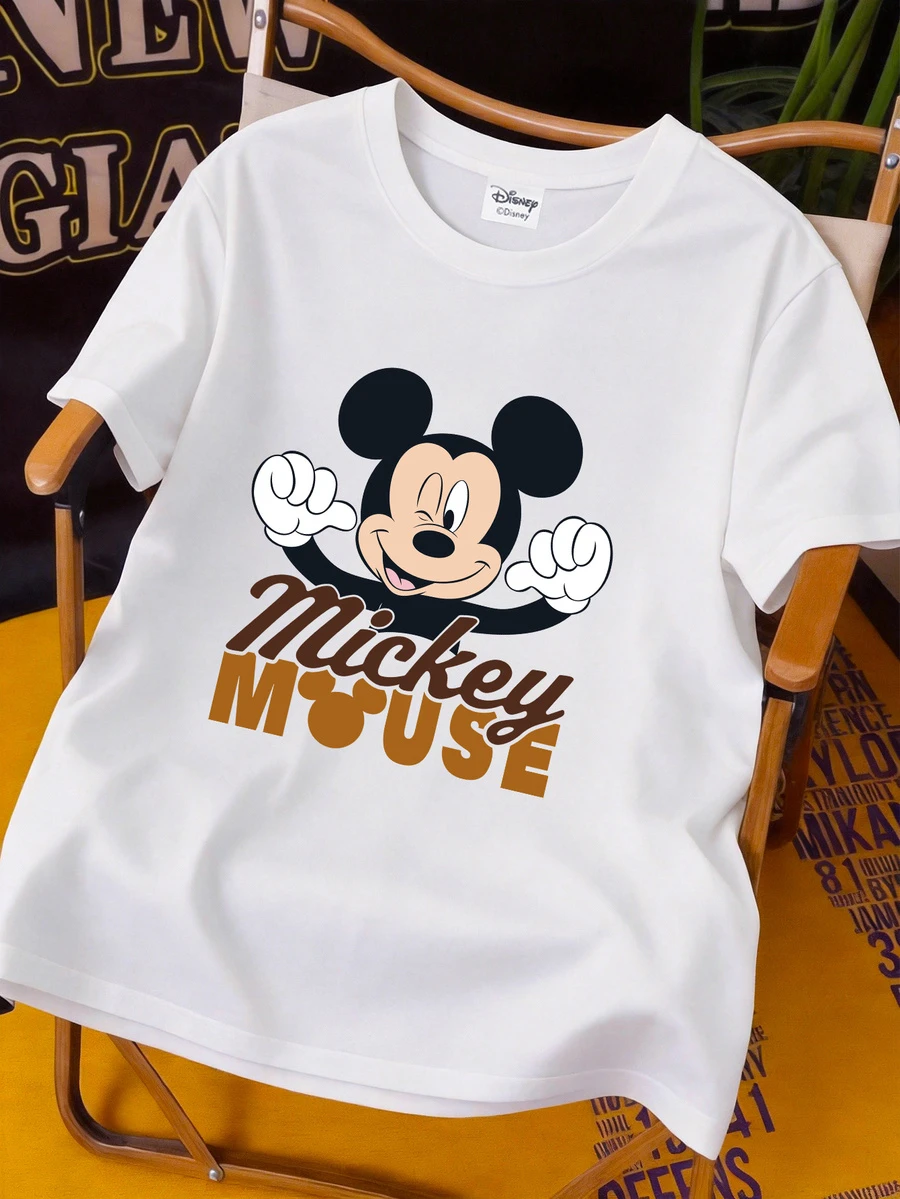 Disney Áo thun nam tay ngắn cổ tròn, kiểu dáng thường ngày, in hình chuột Mickey nháy mắt dễ thương, phù hợp mặc hàng ngày trong mọi mùa. Áo thun in hình dành cho nam, trang phục nam. - trắng - Xem 1