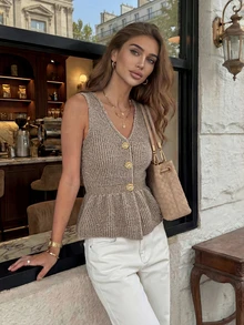 女士春夏V领收腰荷叶边下摆无袖针织背心，带纽扣，适合派对、旅行和休闲穿着 - 駝色 - 查看 1