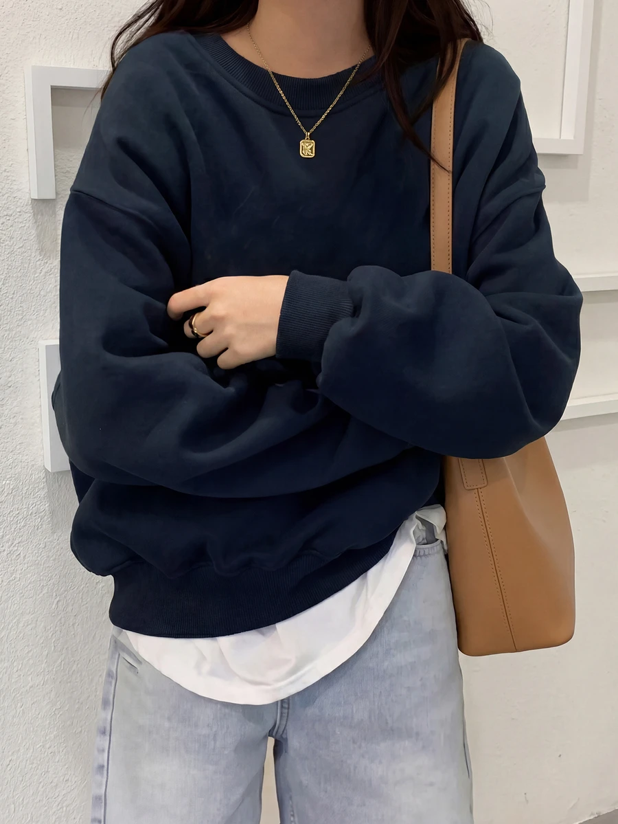 女士藏蓝色休闲宽松舒适卫衣,适合学生、日常穿着、通勤、返校季等场合。 - 藏青色 - 查看 1