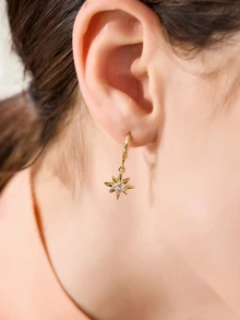 Clariva Ohrringe mit Strass & Mond Dekor - Goldgelb - Übersicht 4