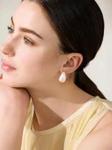 Clariva 1pair Exquisite Geometric Shape Faux Pearl Decor Earrings For Women, Luxurious And Elegant Accessory For Parties - White - View 2