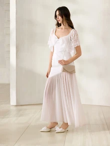 Clariva Women Classic And Elegant Pleated Design Clutch Bag With Flap. Perfect For Formal Parties, Romantic Weddings, Dances, And Evening Events. Can Be Used As Handbag, Envelope Bag, Or Chain Bag. Fits With Evening Gowns Or Formal Dresses. - Apricot - View 4