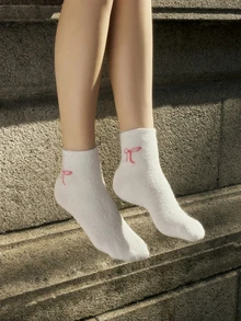 Hatastic 5 Pairs Mink Plush Bow Fluffy Mid-Calf Socks, Cute & Sweet Mid-Calf Socks, Thick & Warm For Home, Sleep, Bow Pattern, Soft & Comfortable, Suitable For Autumn/Winter Christmas Gift - Multicolor - View 7