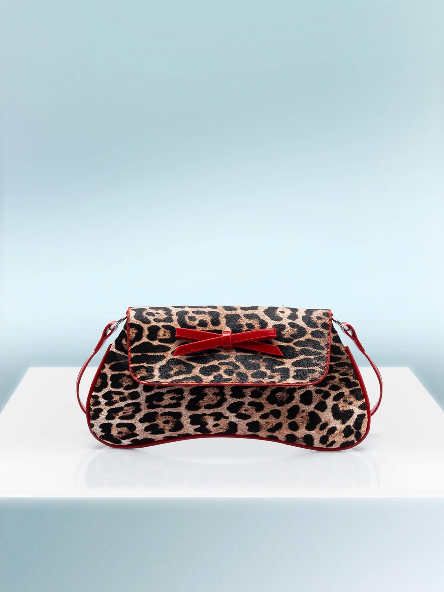 Rollcall New Fashionable Leopard Print Decorative Shoulder Bag, Contrast Color Design. Foldable Underarm Bag, Baguette Bag, Shoulder Bag, Business Commuter Bag, Burgundy, Suitable For Outings, Shopping, Work, Parties, Holidays, Short Trips, Etc. Fashionable Leopard Print Women's Wallet, New Autumn/Winter Tiger Print Women's Bag - Red - View 1