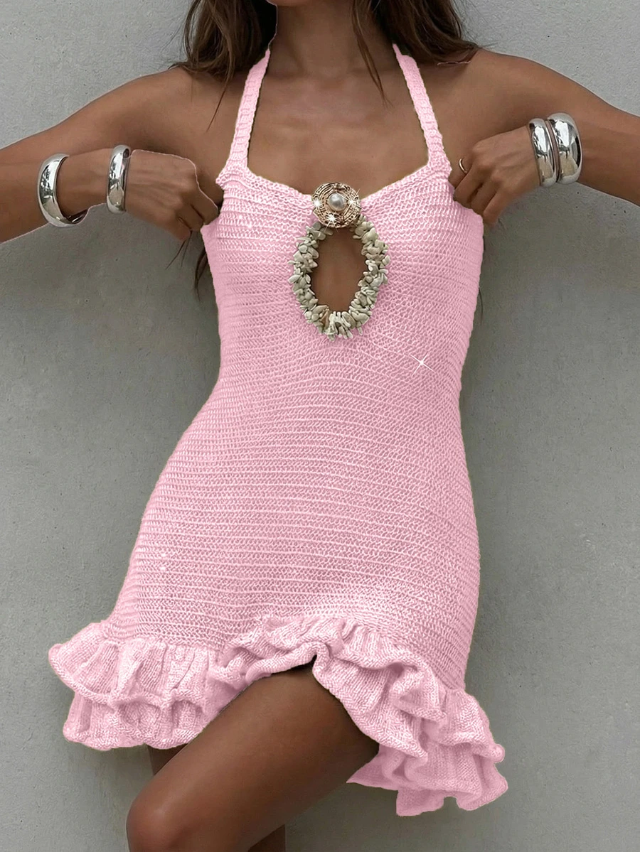 浅粉色镂空编织交叉吊带连衣裙，时尚优雅闪亮木质装饰迷你裙，休闲沙滩度假风夏季女装，嘉年华服装