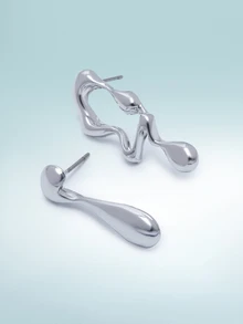 Rollcall 1pair Simple & Creative Asymmetrical Music Note Shaped Earrings With Cold Tone Design, Suitable For Daily Wear And Work Commute For Women - Silver - View 2