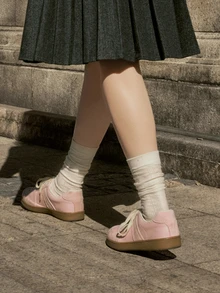 Hatastic Women's Casual Sneakers, Light And Comfortable, Non-Slip Rubber Sole, Round Toe, Lace-Up, Pink Flat Leisure Shoes, Suitable For All Seasons Music Fest - Pink - View 2