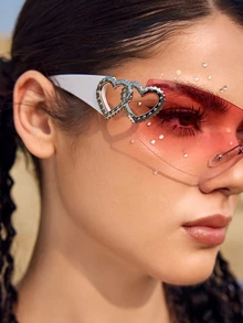 DareSee 1 pezzo Occhiali di moda decorativi a forma di cuore in plastica senza montatura, adatti per l estate, la spiaggia, le vacanze, l all'aperto, i festival musicali - Visualizzare 1