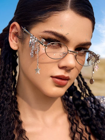 DareSee 1pc Oval Shaped Metal Fashion Glasses, Luxurious Rhinestone Inlaid Butterfly Heart Star Pendant, Y2K Personalized Versatile Street Photography Women's Fashion Glasses