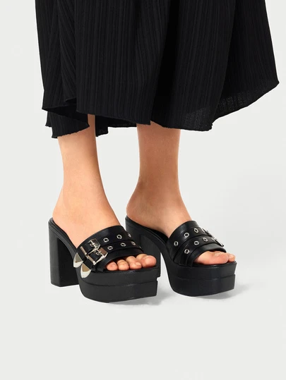 DareSee 女士纯色蝙蝠纽扣装饰时尚凉鞋，配扣腰带镶嵌休闲平底拖鞋，防滑夏季拖鞋